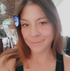 Meet your Posher, Leah